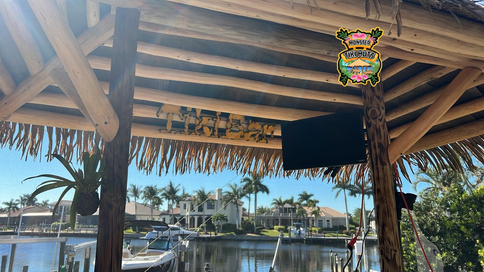 Tiki Bar 14 — Custom tiki bar build