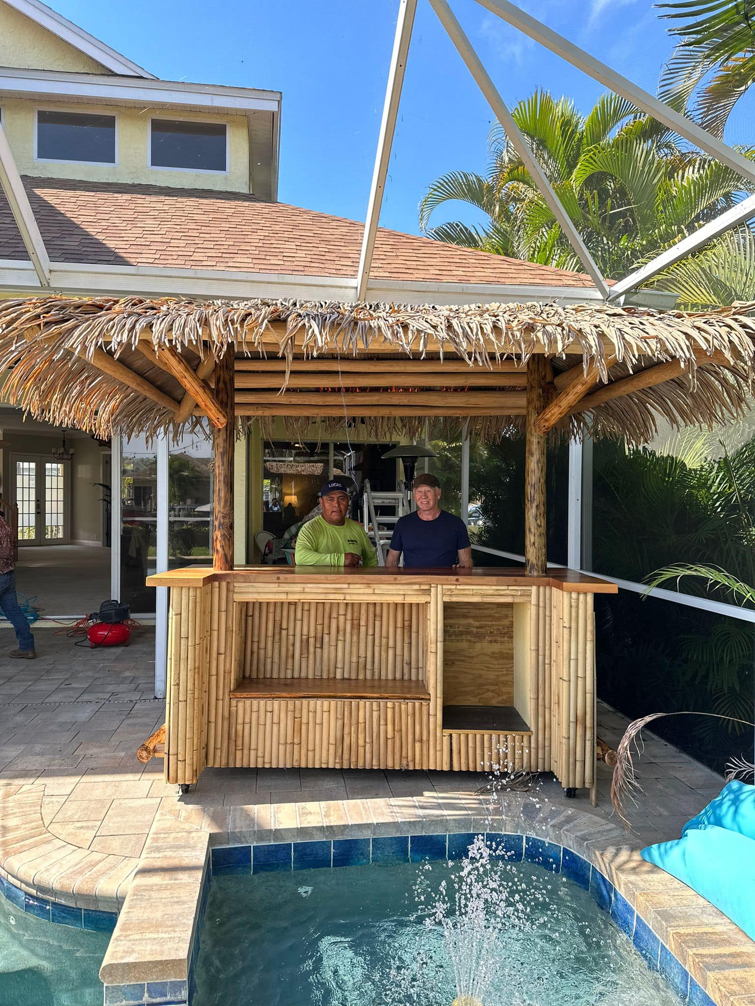 Tiki Bar 18 — Custom tiki bar build