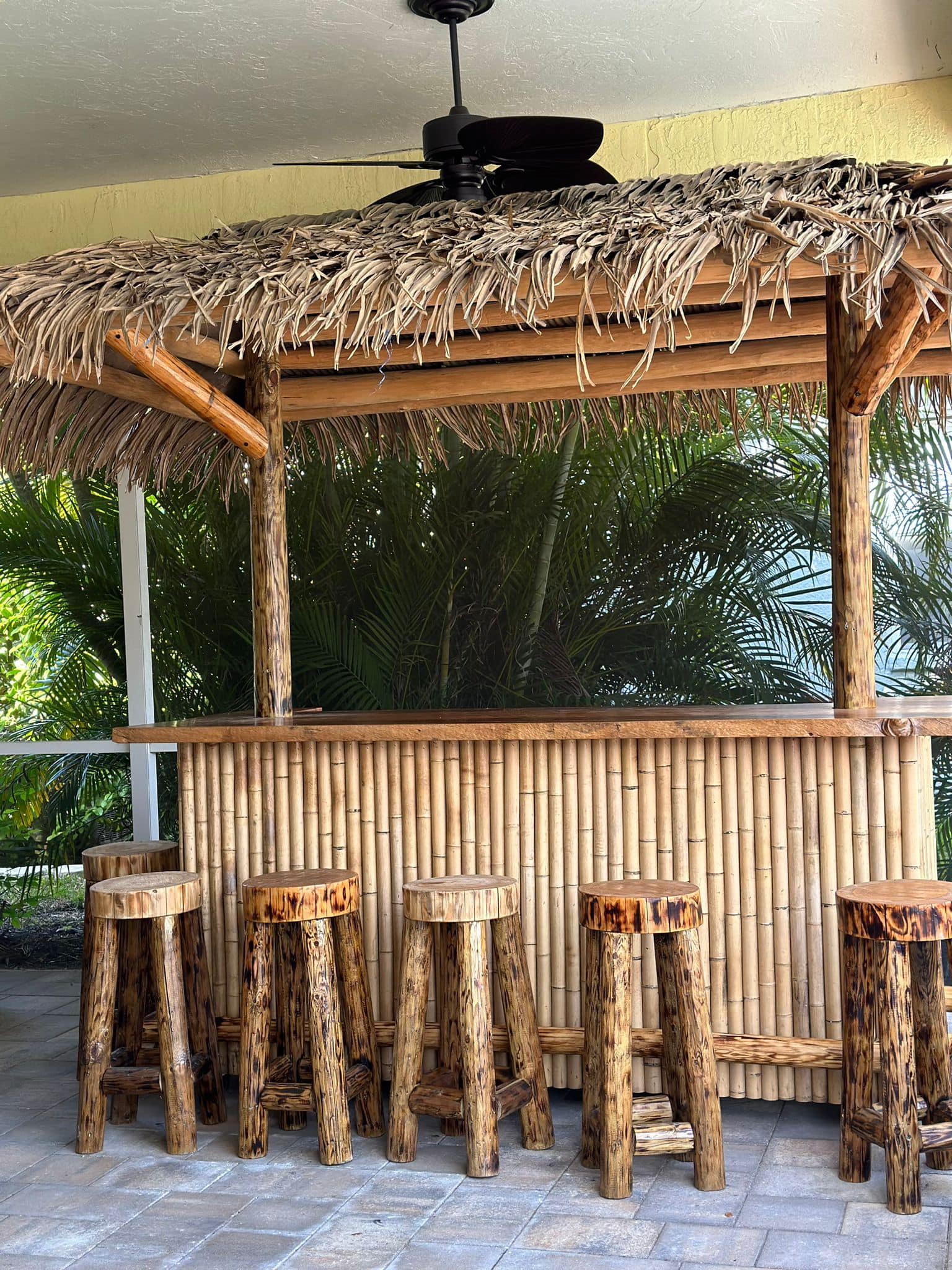 Tiki Bar 22 — Custom tiki bar build