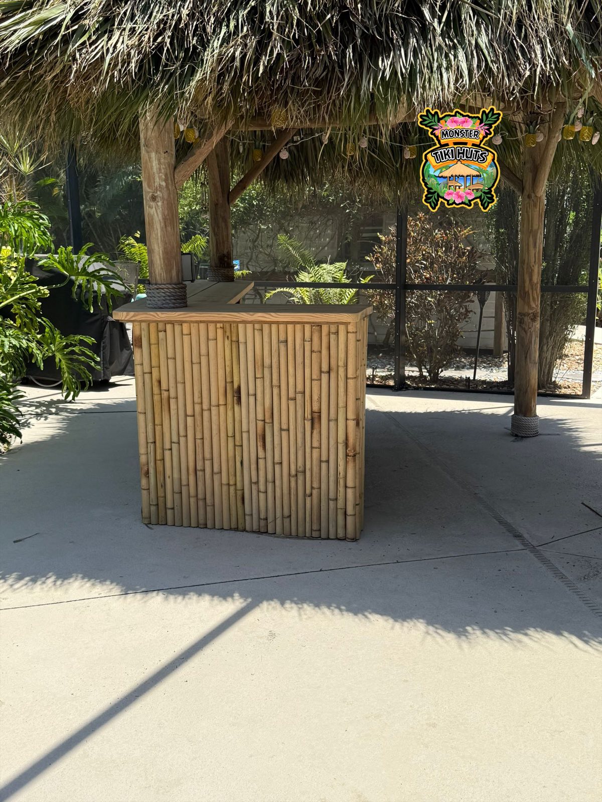 Tiki Bar 36 — Custom tiki bar build